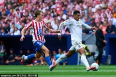 拜仁8连胜挑战欧冠，穆里尼奥球队遇强敌，皇马虎视眈眈